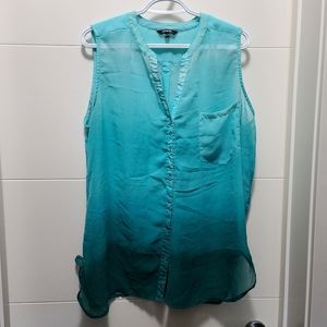 👕 Sheer Sleeveless Button Down Ombre
